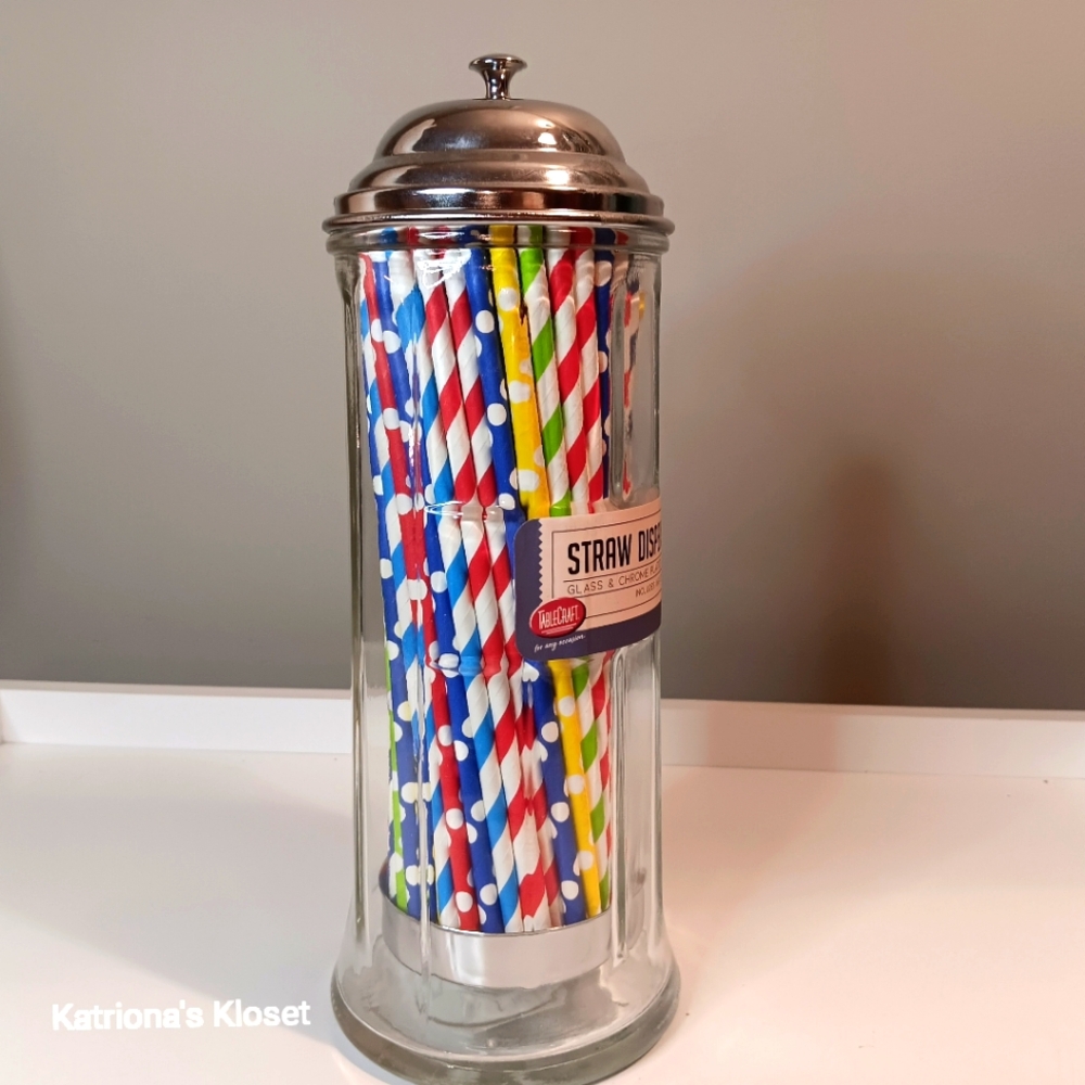 Retro Style Straw Dispenser